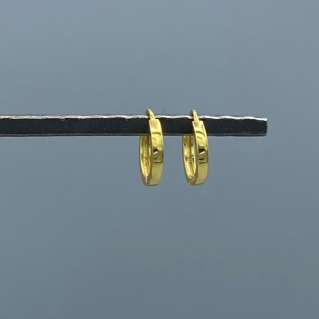 HG194 | Gold Filled 13mm Squared Clicker Hoop Earrings