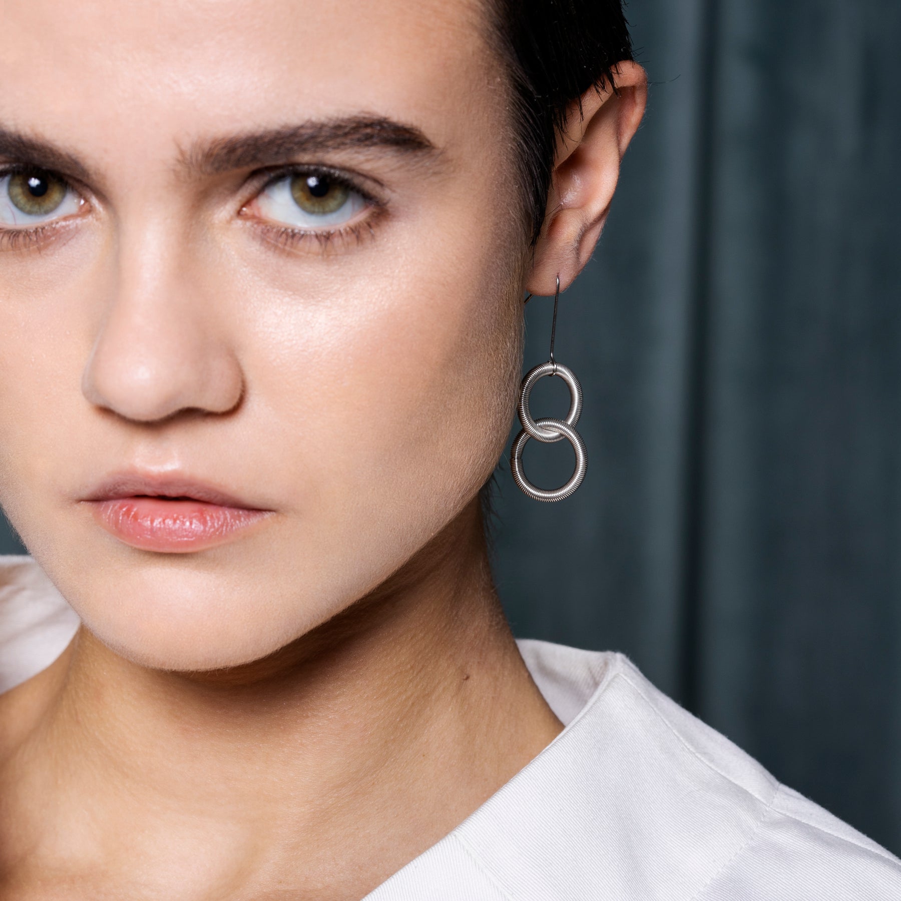 La Mollla Oh Twin Earrings