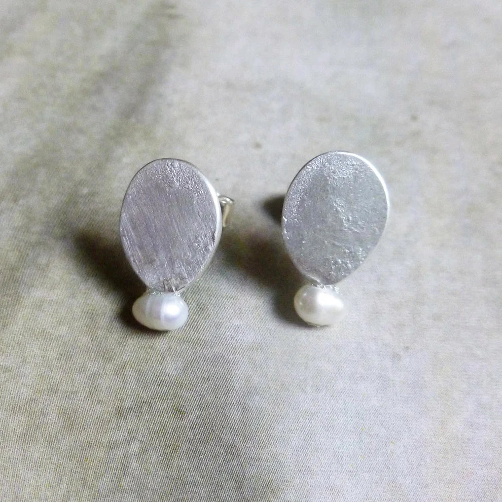 Venus Earrings w/Pearls (silver)