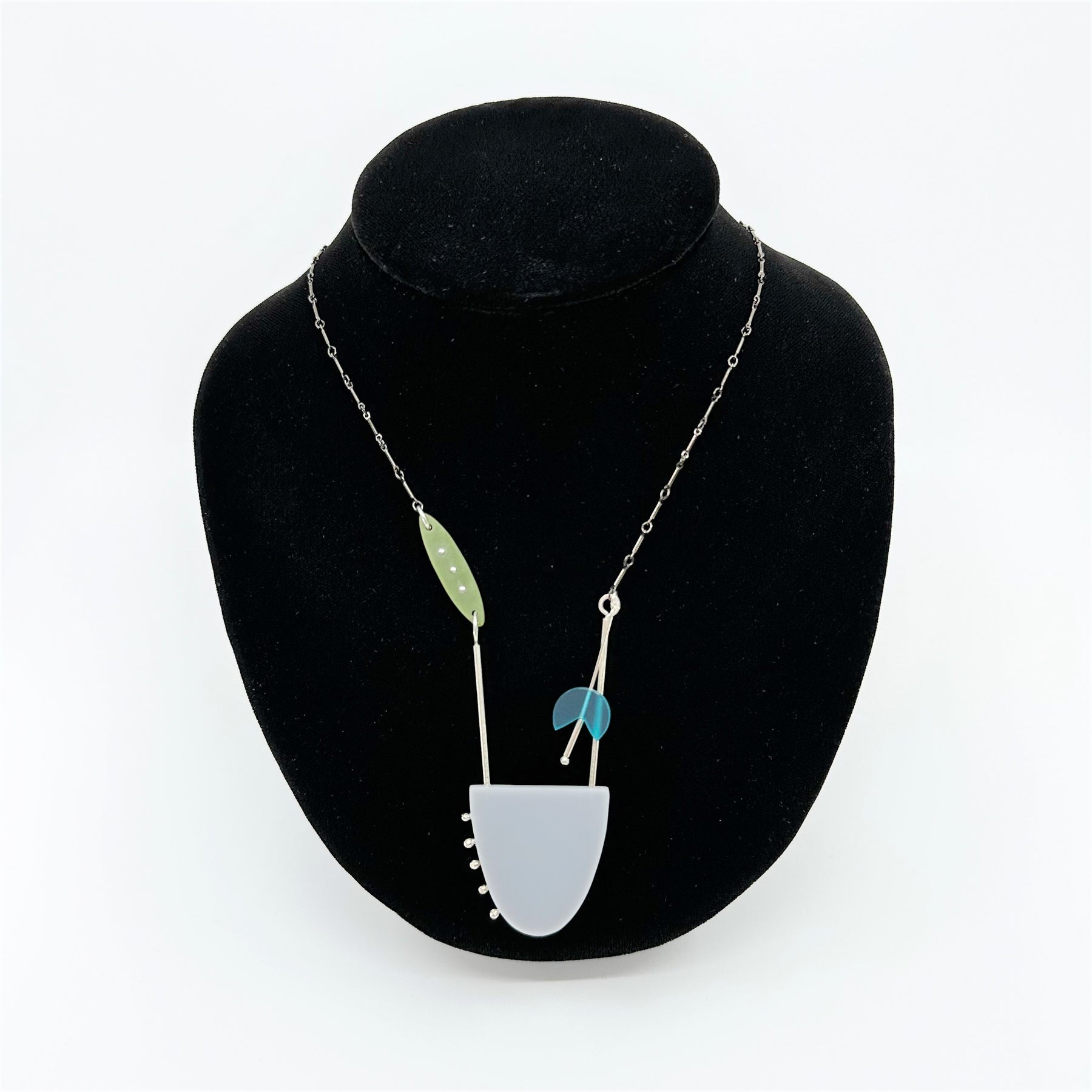 Pod Necklace