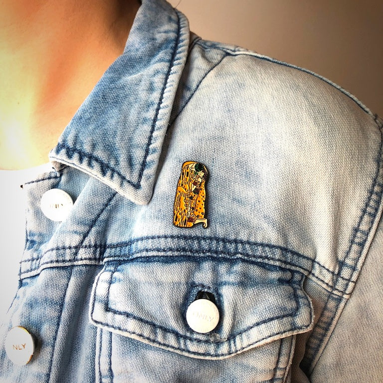 Klimt Kiss Pin