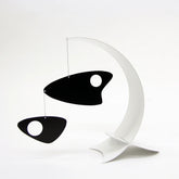 Abstract Arc Desktop Mobile (White/Black)