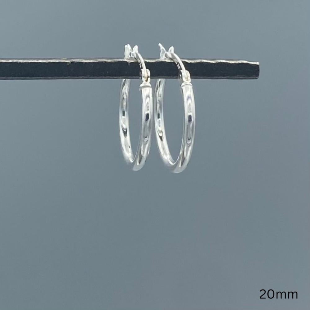 HF2SS 20 | Silver French Lock Hoop Earrings