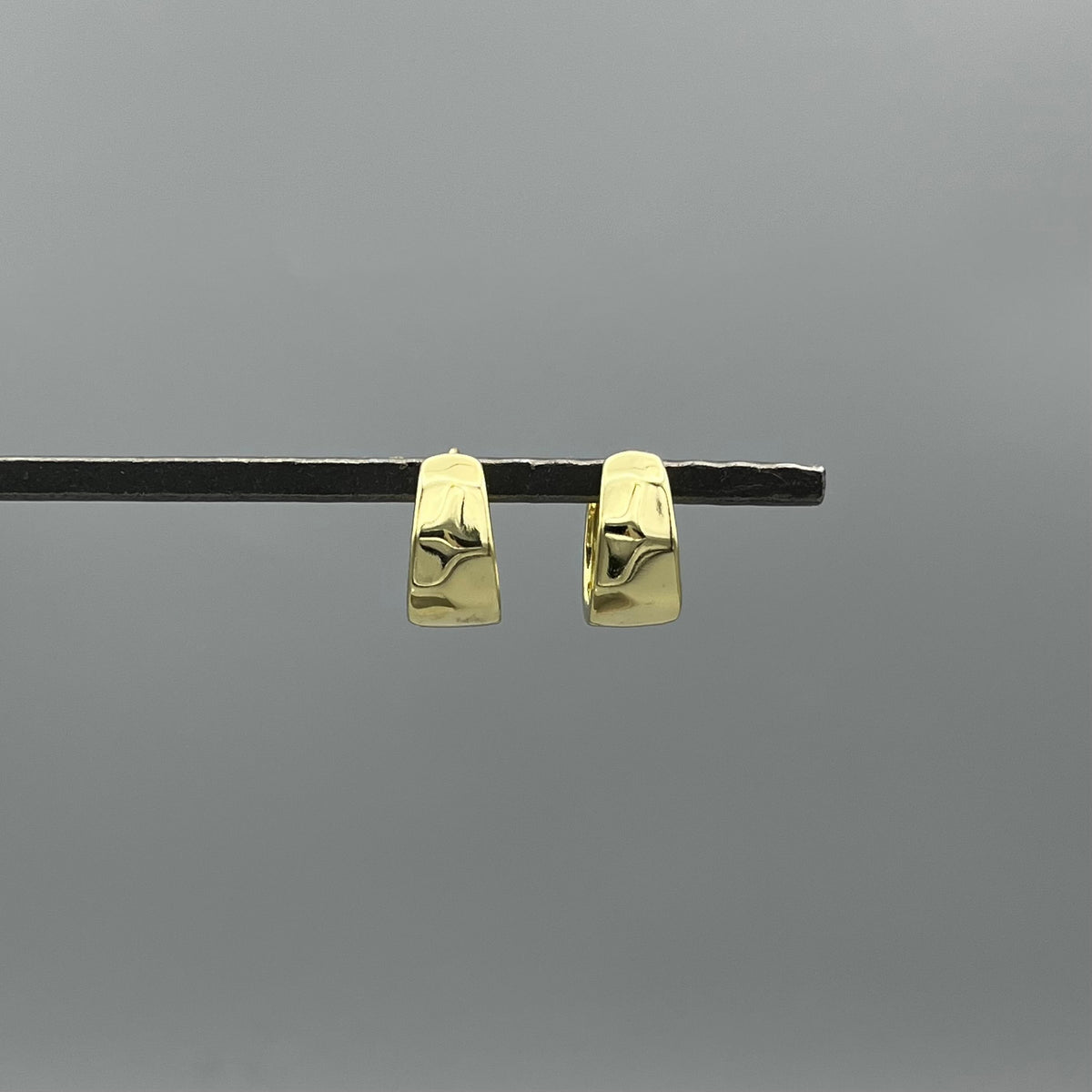 HG160 | Gold Filled Multifaceted Hammered Huggie Earrings