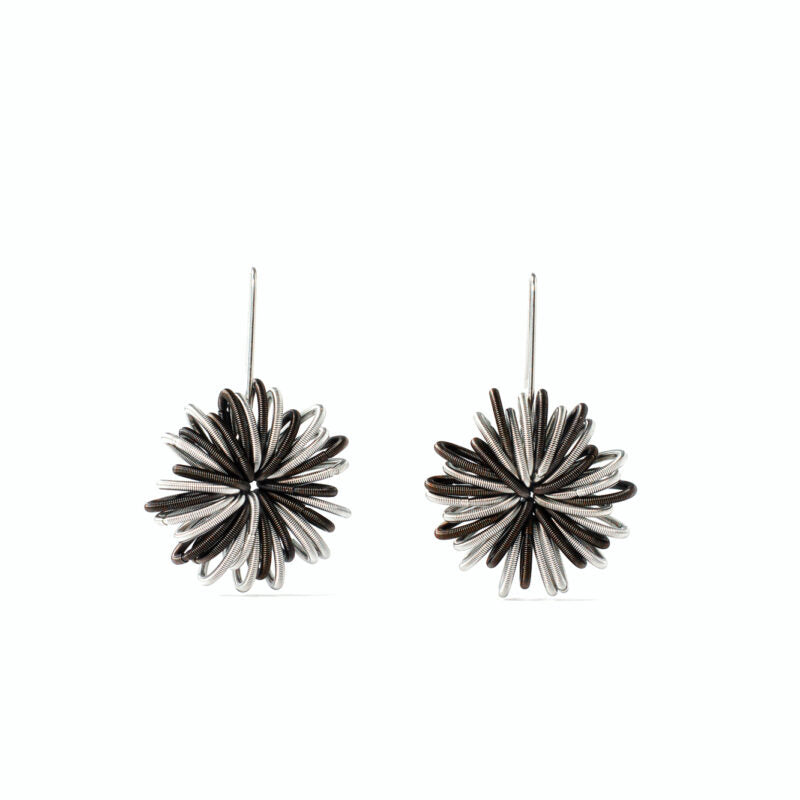 La Mollla No. 1 Dark Earrings
