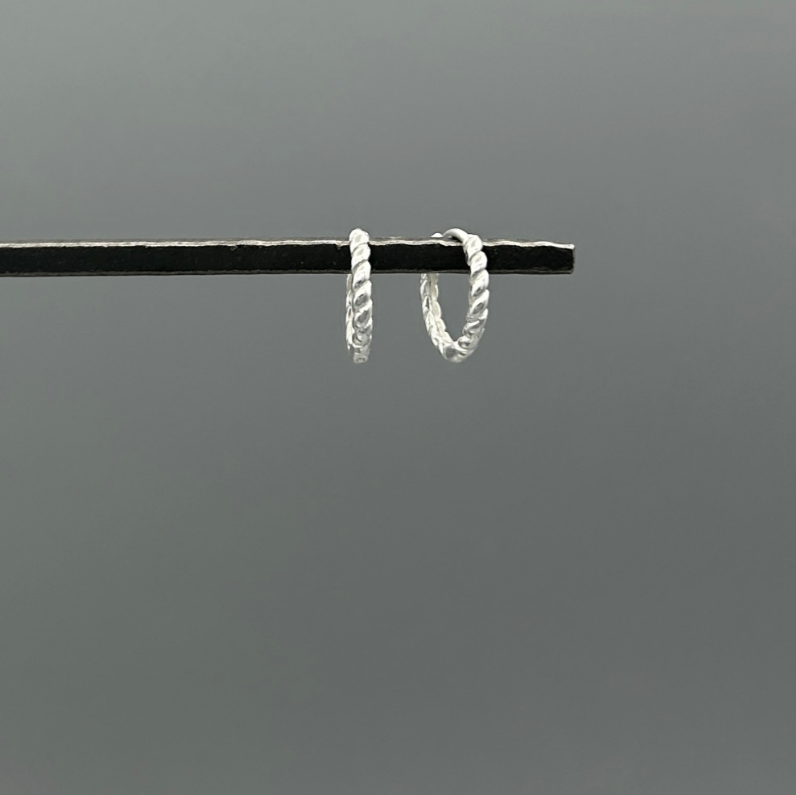 HS315 | Small Silver Rope Hoop Earrings