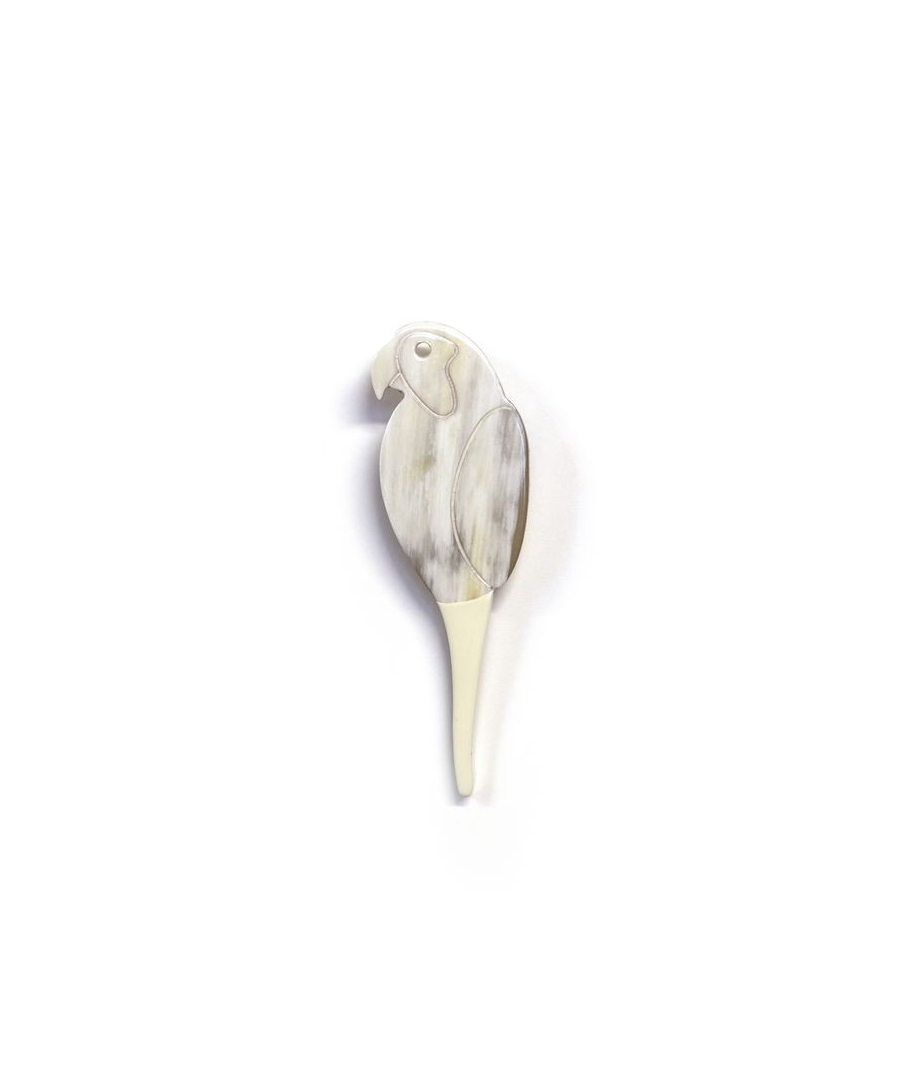 Ara Parrot Pin  - Blonde African Horn w/lacquer