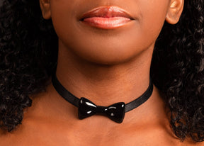 Bow Choker
