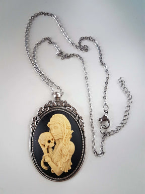 Bohemian Witch Cameo Necklace