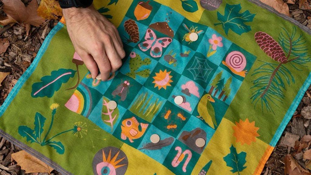 Eye Spy Bandana Board Game