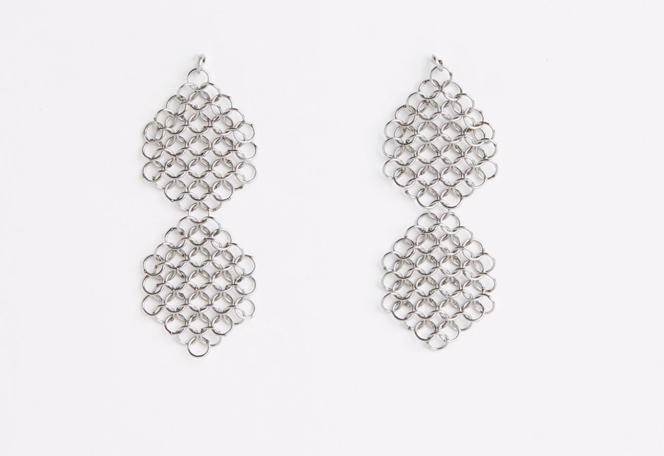 Pascale Lion Rosmary AR Earrings (silver finish)
