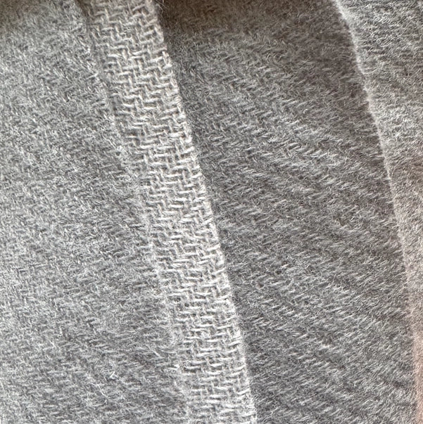 Sapa Shawl - Grey