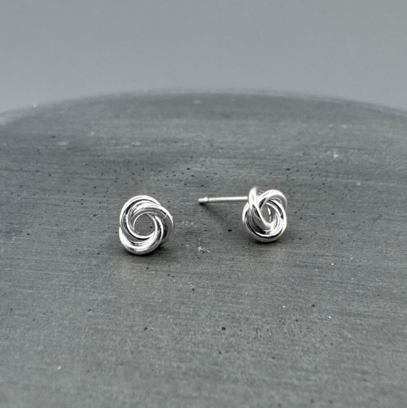 STS670 | Silver Love Knot Stud Earrings