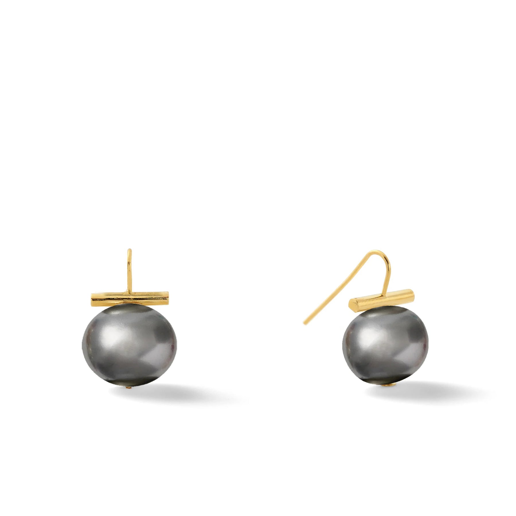 Medium Pebble Pearl Earrings (14K Gold)